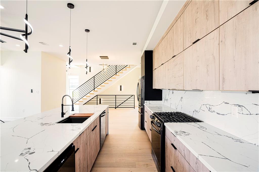 1217 Patterson Road New Orleans, LA 70114 - Photo 8 of 25 Gallery Image 8