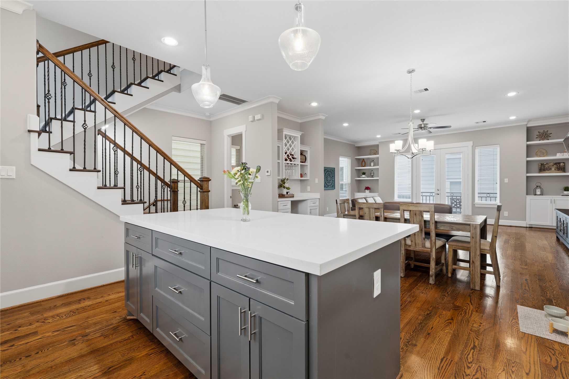 2604 Bevis Street, Unit D Houston, TX 77008 - Photo 10 of 32