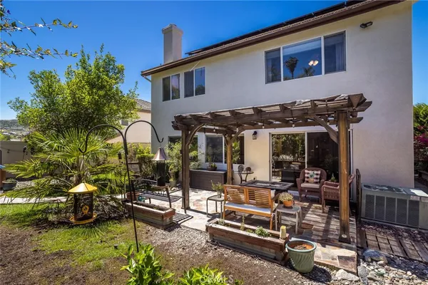 $964,900 | 26548 Cardinal Drive, Canyon Country, CA 91387