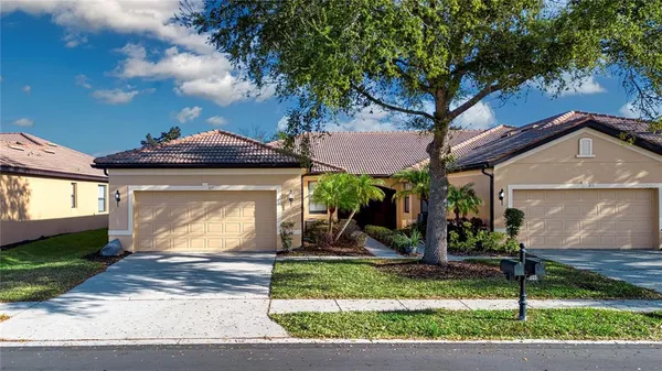 $299,900 | 317 Seneca Falls Drive, Apollo Beach, FL 33572
