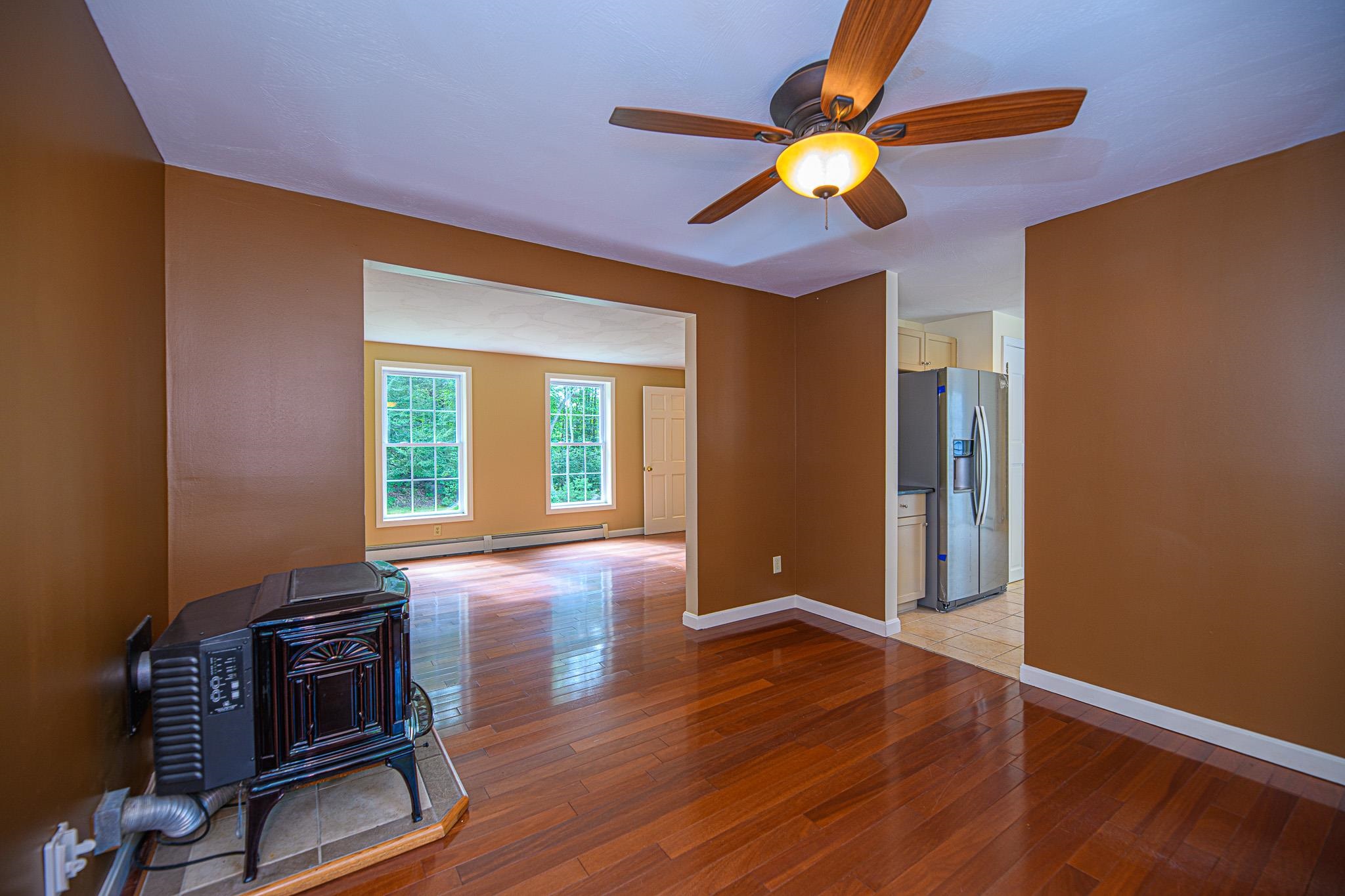 41 Haynes Road Deerfield, NH 03037 - Photo 8 of 36