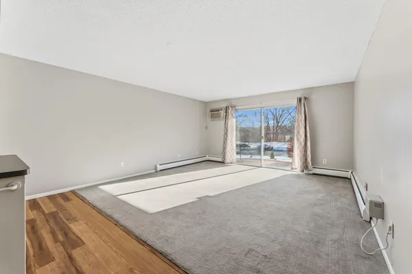 $165,000 | 10311 Cedar Lake Road, Unit 103, Minnetonka, MN 55305