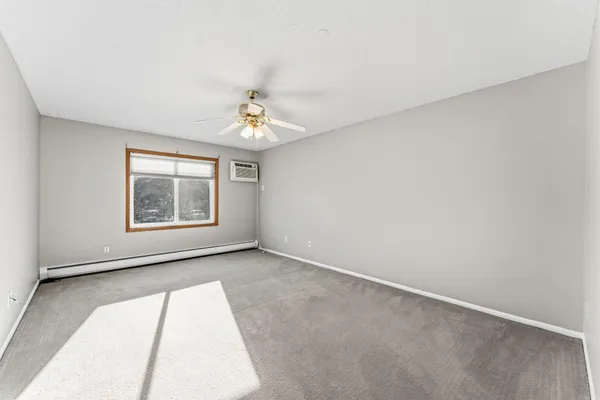 $165,000 | 10311 Cedar Lake Road, Unit 103, Minnetonka, MN 55305