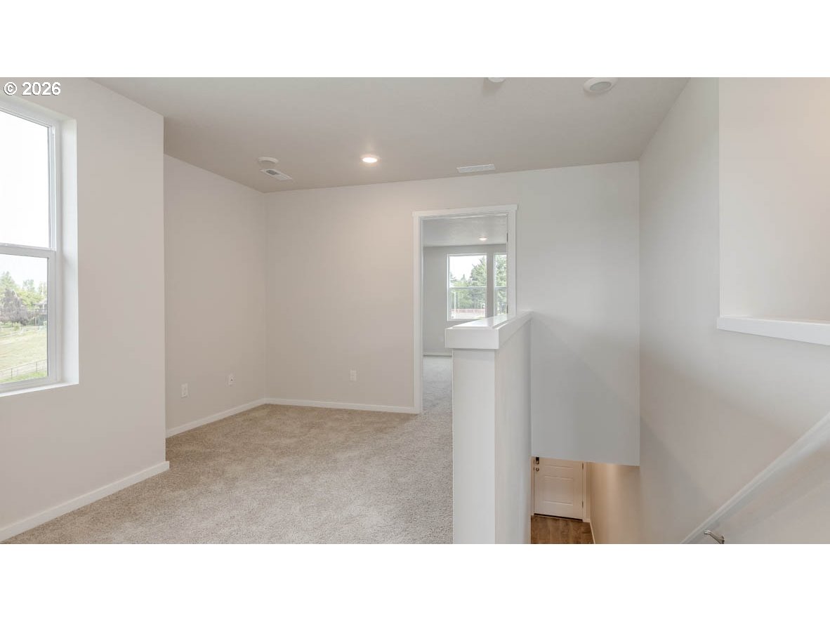 3703 Southwest 36th Street Gresham, OR 97080 - Photo 13 of 25