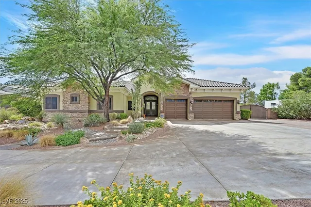 $1,275,000 | 8485 Frazier Park Court, Las Vegas, NV 89143