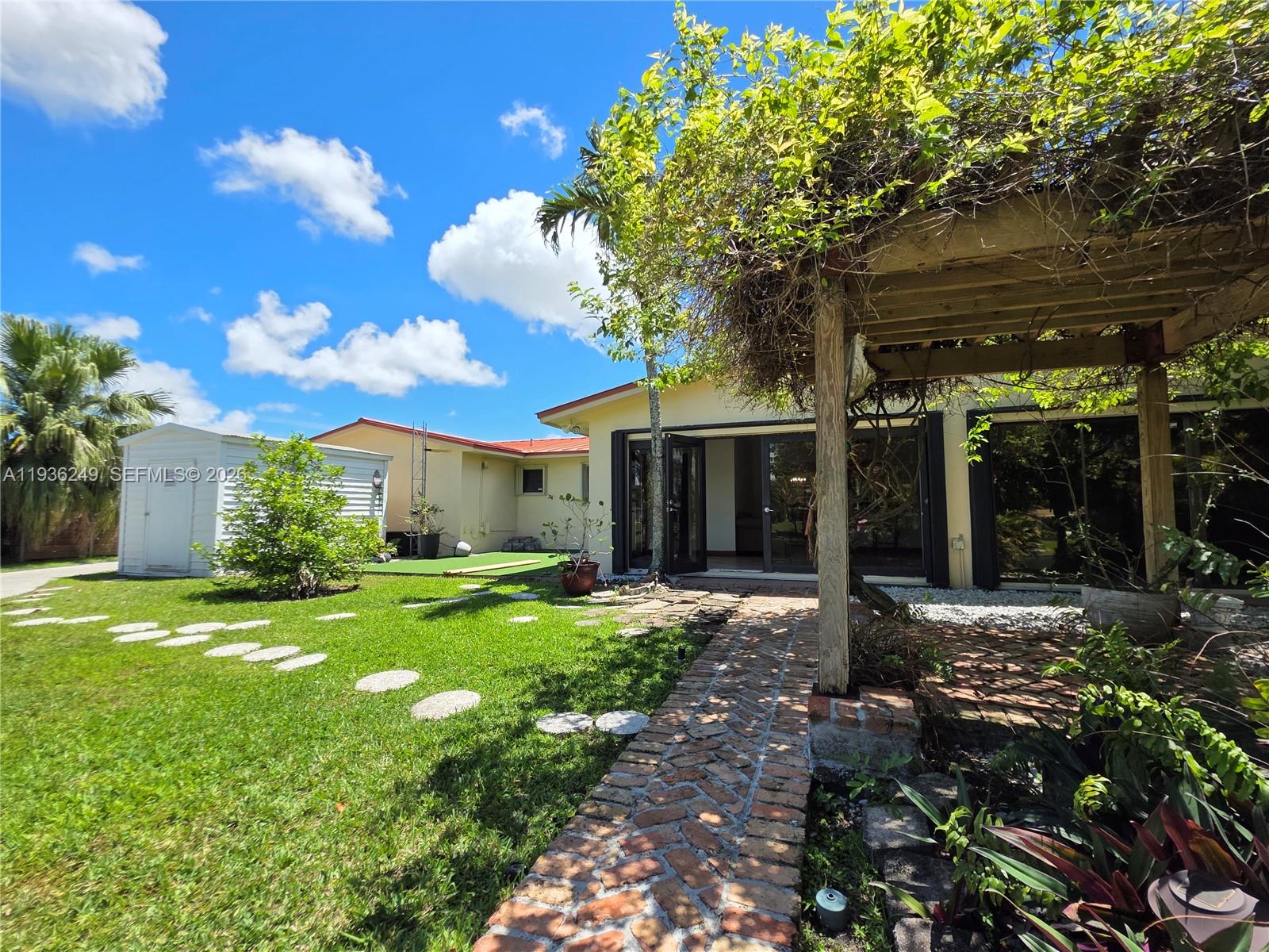 14545 Southwest 75th Street Miami, FL 33183 - Photo 4 of 47
