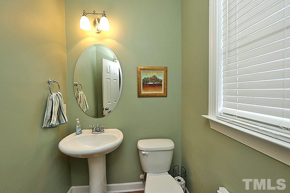 2004 Chancellor Place Raleigh, NC 27603 - Photo 8 of 12 Gallery Image 8