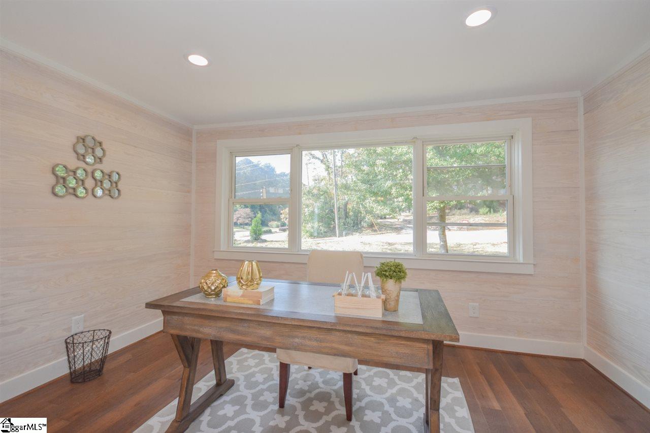 1003 Rutherford Road Greenville, SC 29609 - Photo 16 of 30