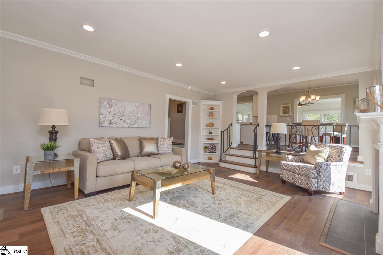 1003 Rutherford Road Greenville, SC 29609 - Photo 5 of 30