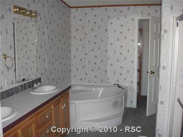 4655 Yoder Road Yoder, CO 80864 - Photo 7 of 16