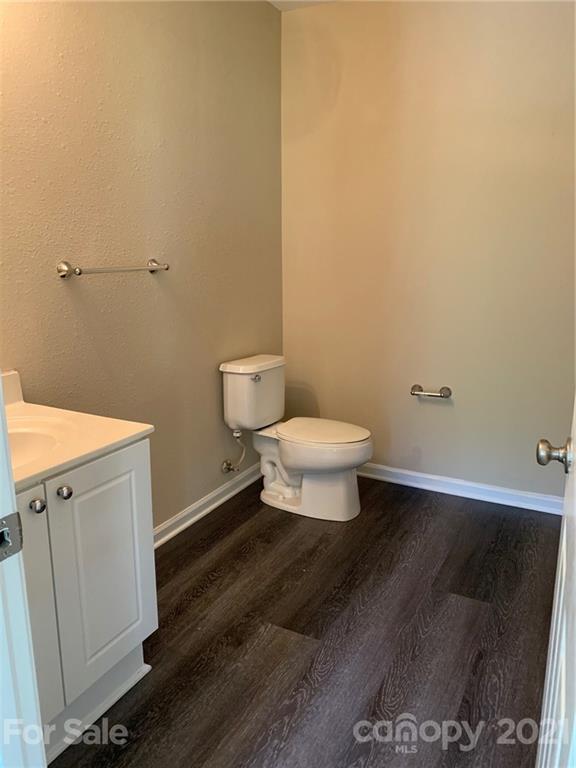 2330 Gooseberry Road, Unit 35 Charlotte, NC 28208 - Photo 7 of 10 Gallery Image 7