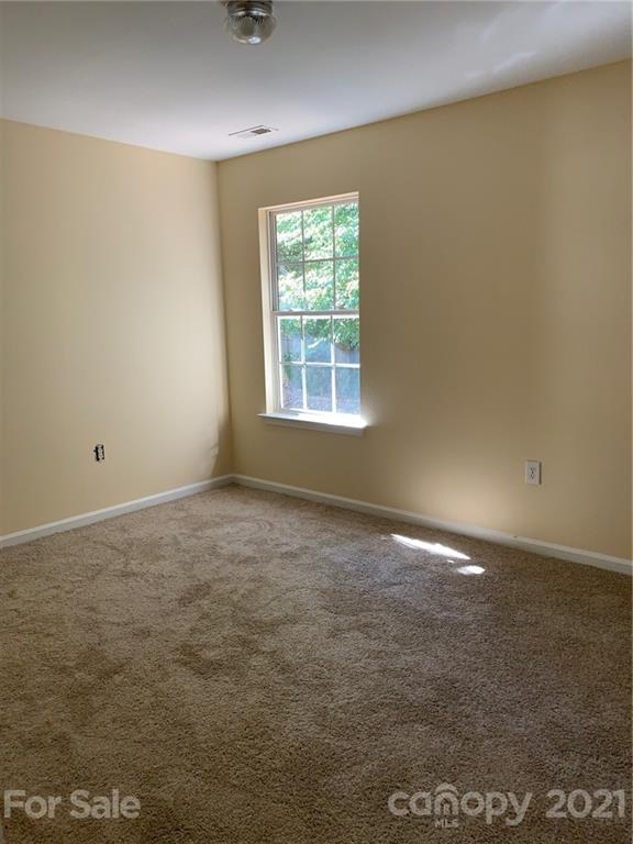 2330 Gooseberry Road, Unit 35 Charlotte, NC 28208 - Photo 9 of 10 Gallery Image 9