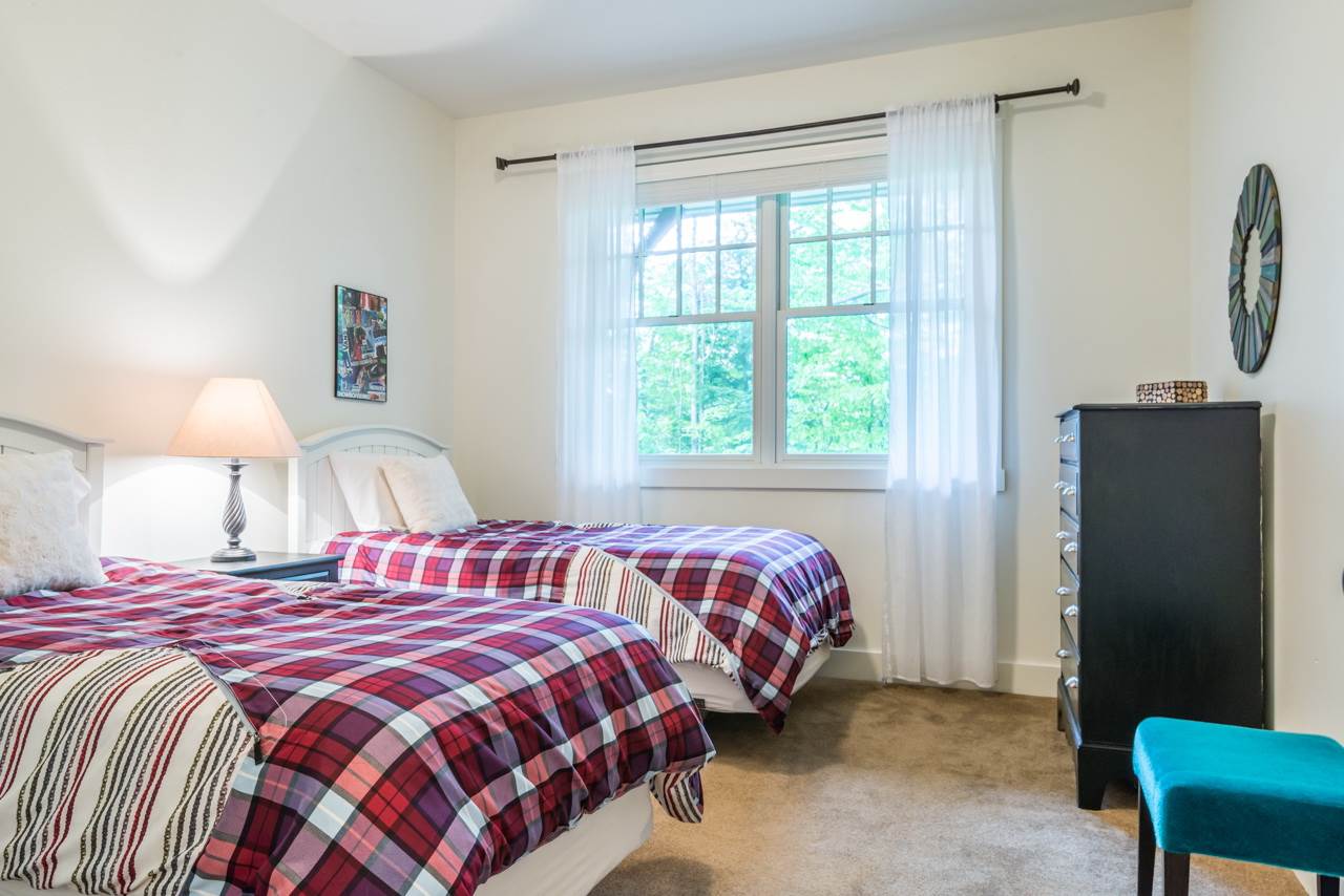 21 Riverside Terrace Drive, Unit B Lincoln, NH 03251 - Photo 32 of 40