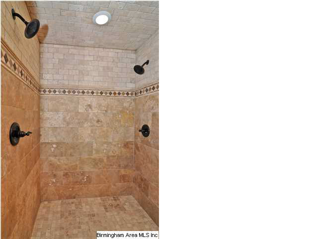 4800 Altamont Road South Birmingham, AL 35222 - Photo 16 of 32