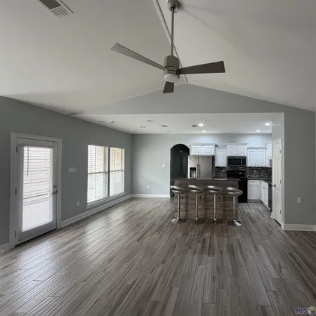 $1,950 | 1046 Sedona Pines Drive, Baton Rouge, LA 70816