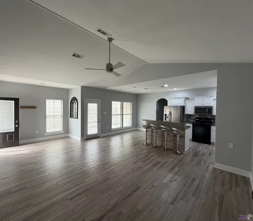 $1,950 | 1046 Sedona Pines Drive, Baton Rouge, LA 70816