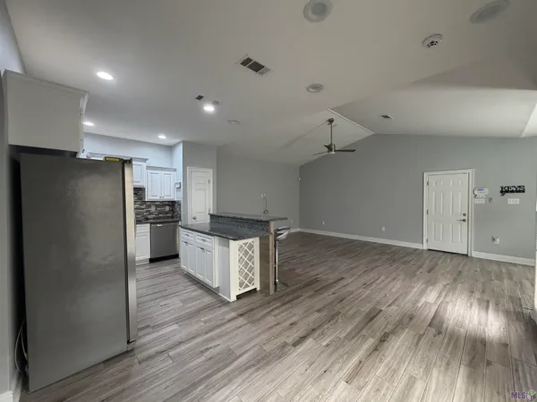 $1,950 | 1046 Sedona Pines Drive, Baton Rouge, LA 70816