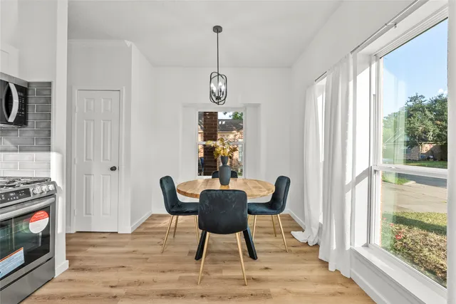 $234,000 | 617 Prairie Lane, Angleton, TX 77515