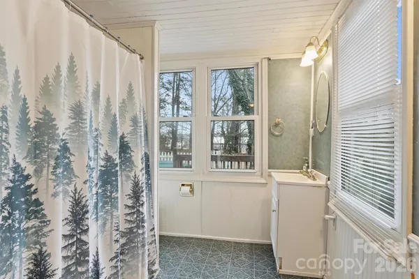 $210,000 | 18613 Newsome Road, Oakboro, NC 28129