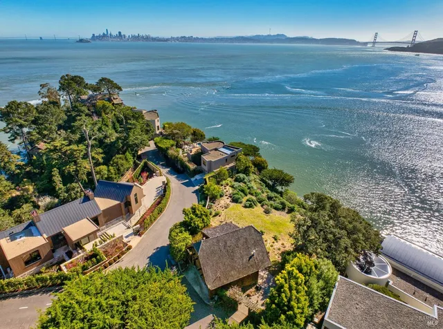 an aerial view of a ocean view