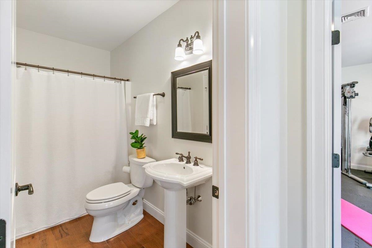 15 Bennington Road Windham, NH 03087 - Photo 29 of 40