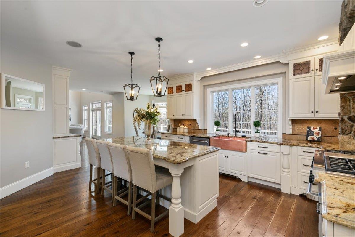 15 Bennington Road Windham, NH 03087 - Photo 3 of 40