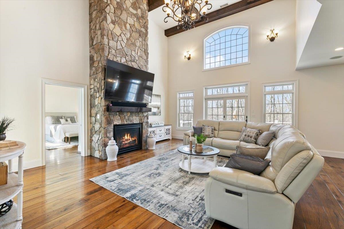 15 Bennington Road Windham, NH 03087 - Photo 37 of 40