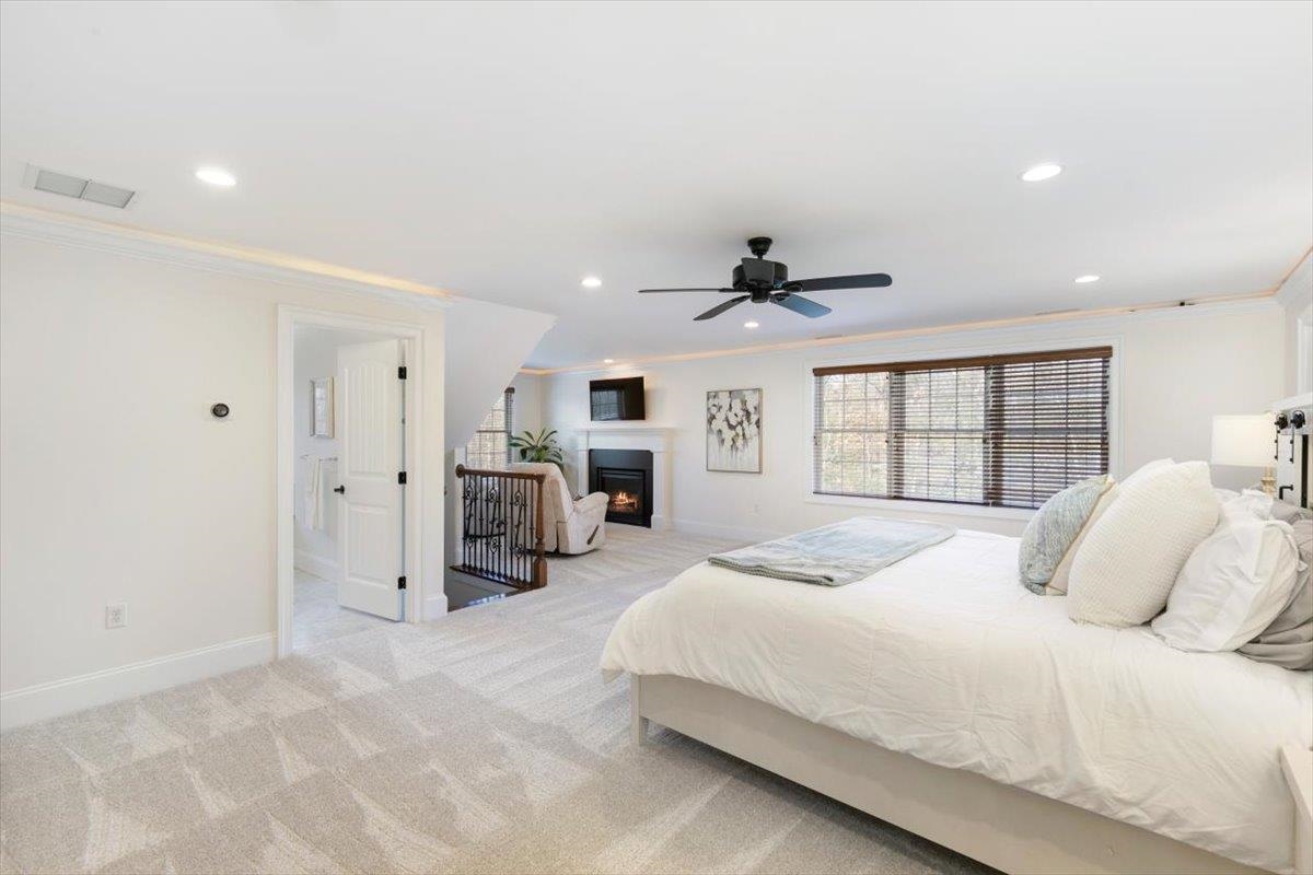 15 Bennington Road Windham, NH 03087 - Photo 8 of 40