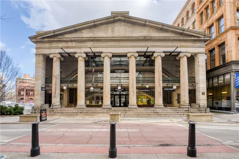 $239,900 | 65 Weybosset Street, Unit 222, Providence, RI 02903