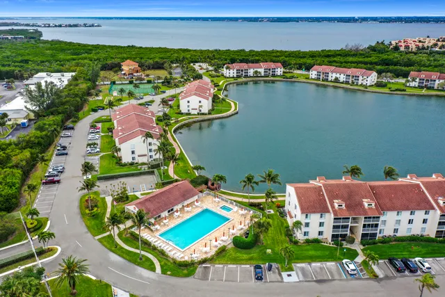 $3,200 | 4428 Northeast Ocean Boulevard, Unit G1, Jensen Beach, FL 34957