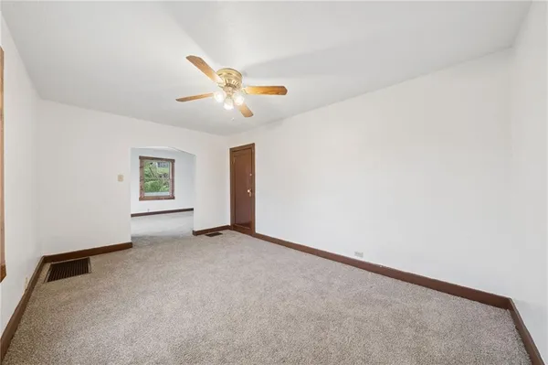 $94,900 | 312 Harrison Street, East Vandergrift, PA 15629