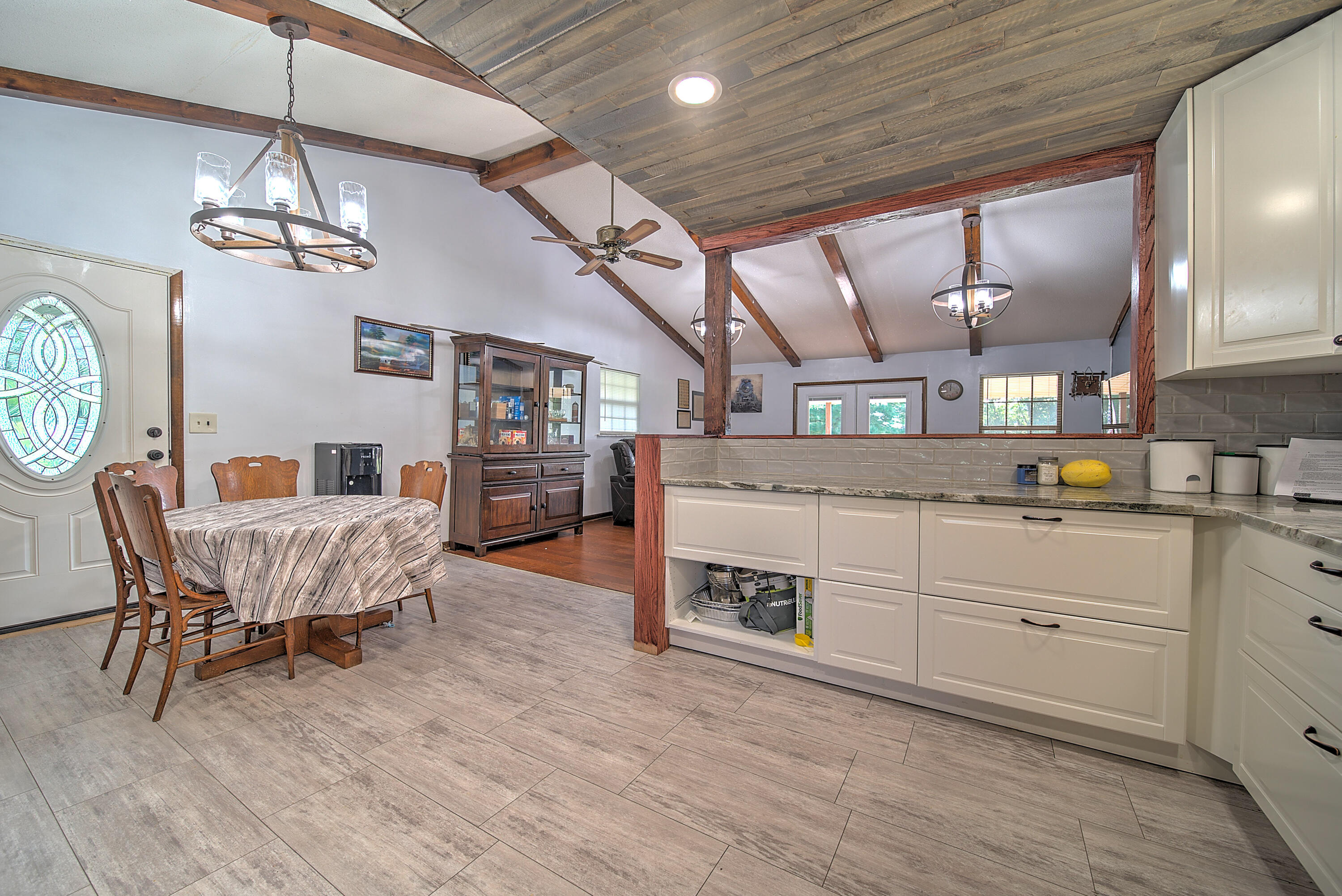 71 Chickadee Road Afton, TN 37616 - Photo 13 of 26 71 Chickadee Rd-23