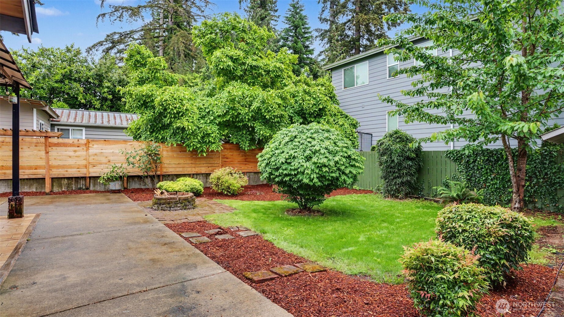 3401 Northeast 8th Street Renton, WA 98056 - Photo 25 of 28