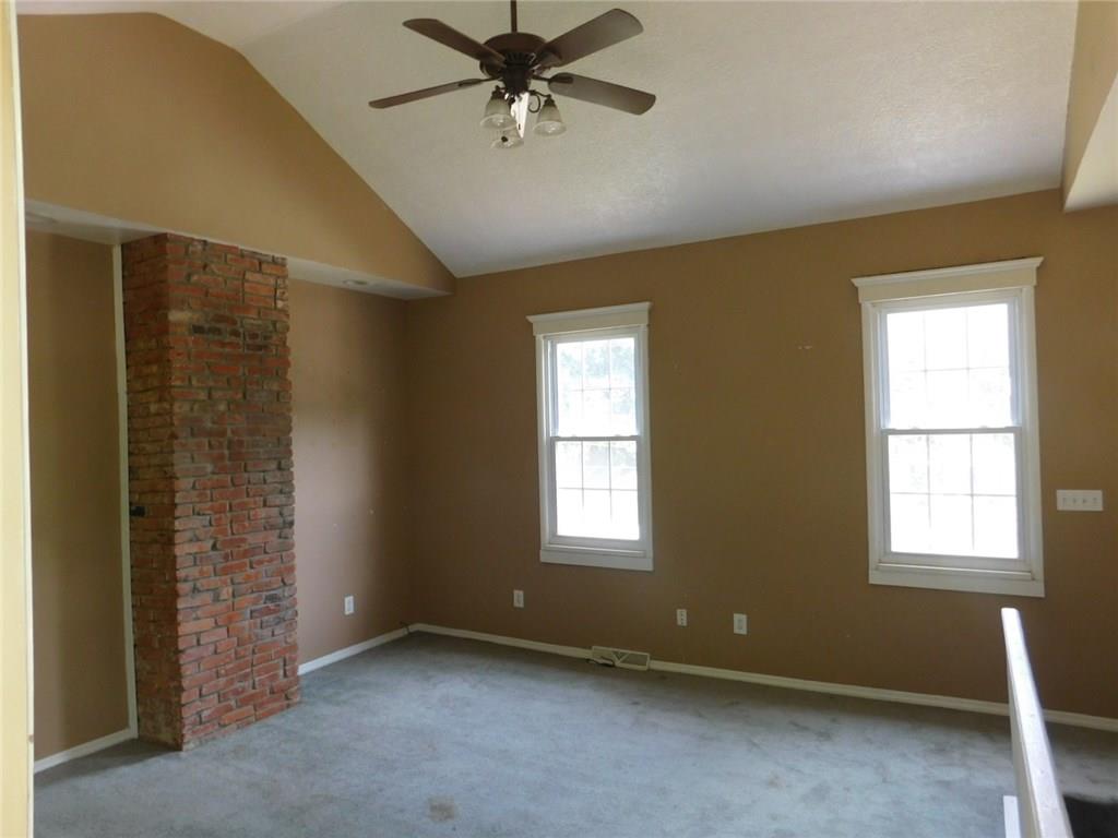 105 Soose Road Pittsburgh, PA 15209 - Photo 8 of 9 Gallery Image 8
