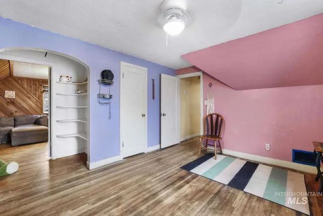 $394,500 | 203 9th Avenue East, Twin Falls, ID 83301