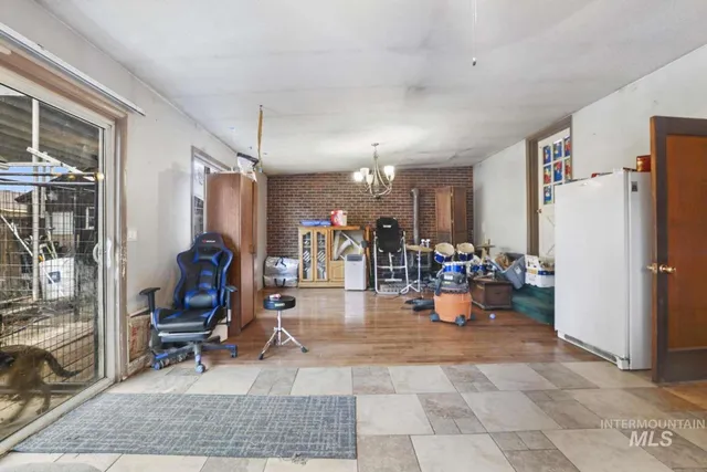 $394,500 | 203 9th Avenue East, Twin Falls, ID 83301