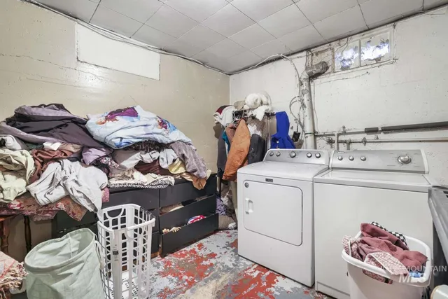 $394,500 | 203 9th Avenue East, Twin Falls, ID 83301