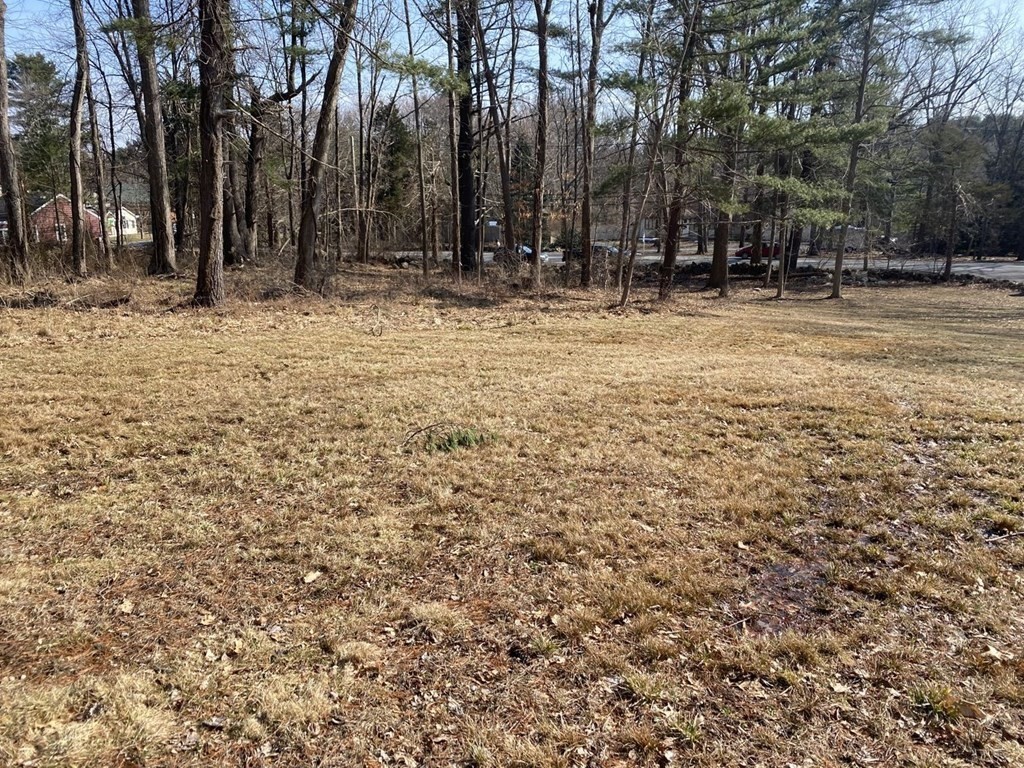165 Topsfield Road Ipswich, MA 01938 - Photo 3 of 7