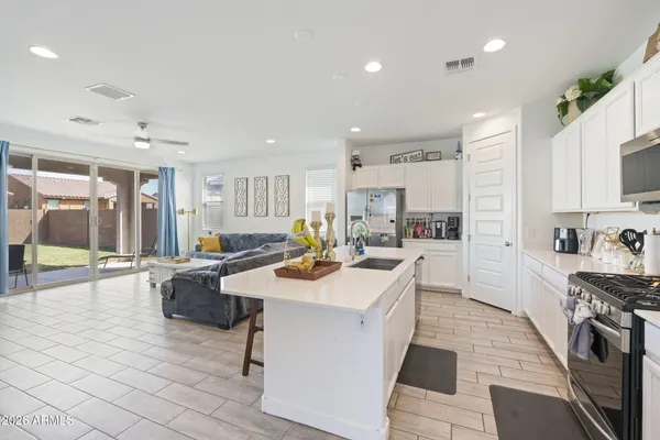 $459,000 | 9512 West Turney Avenue, Phoenix, AZ 85037