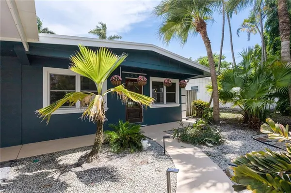 $695,000 | Undisclosed Address, Naples, FL 34103
