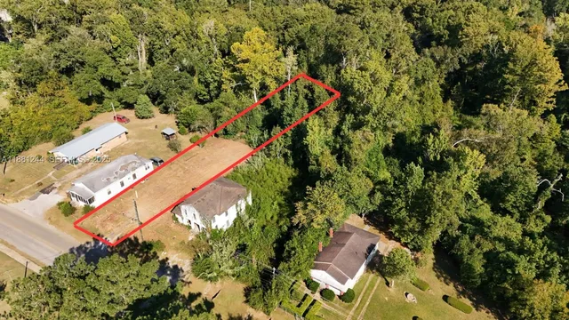 $7,800 | 117 East Martin Luther King Junior Boulevard, Chattahoochee, FL 32324