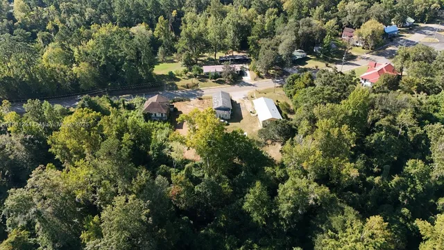 $7,800 | 117 East Martin Luther King Junior Boulevard, Chattahoochee, FL 32324