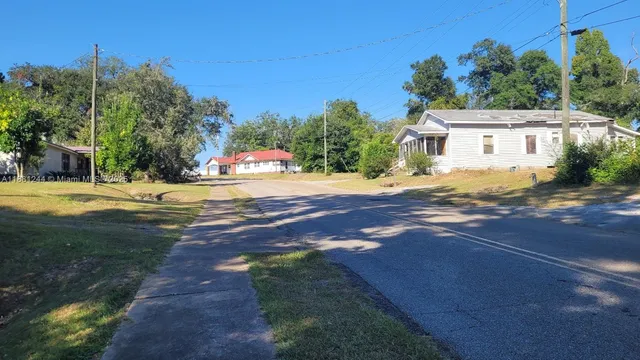 $7,800 | 117 East Martin Luther King Junior Boulevard, Chattahoochee, FL 32324