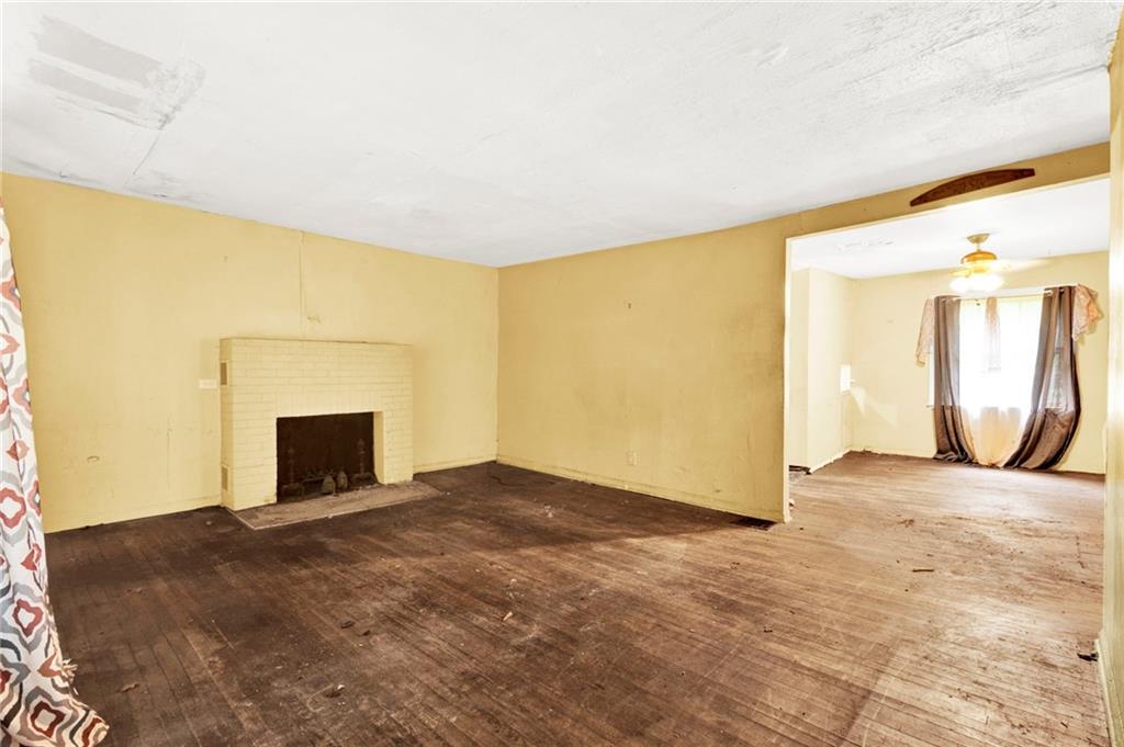 241 Harlan Road Southwest Atlanta, GA 30311 - Photo 12 of 32 Gallery Image 12