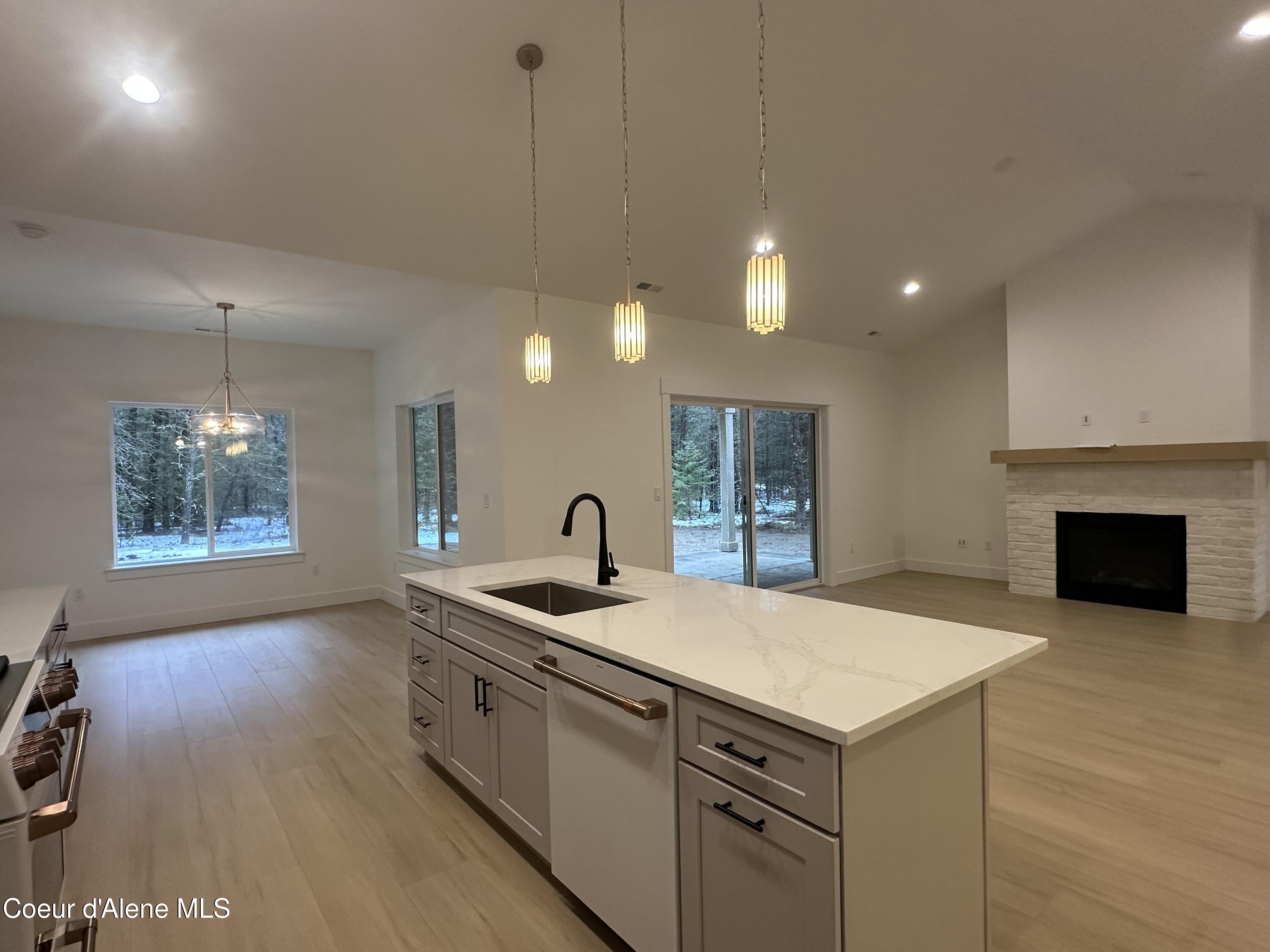 7705 East Howard Road Athol, ID 83801 - Photo 4 of 28 IMG_8819