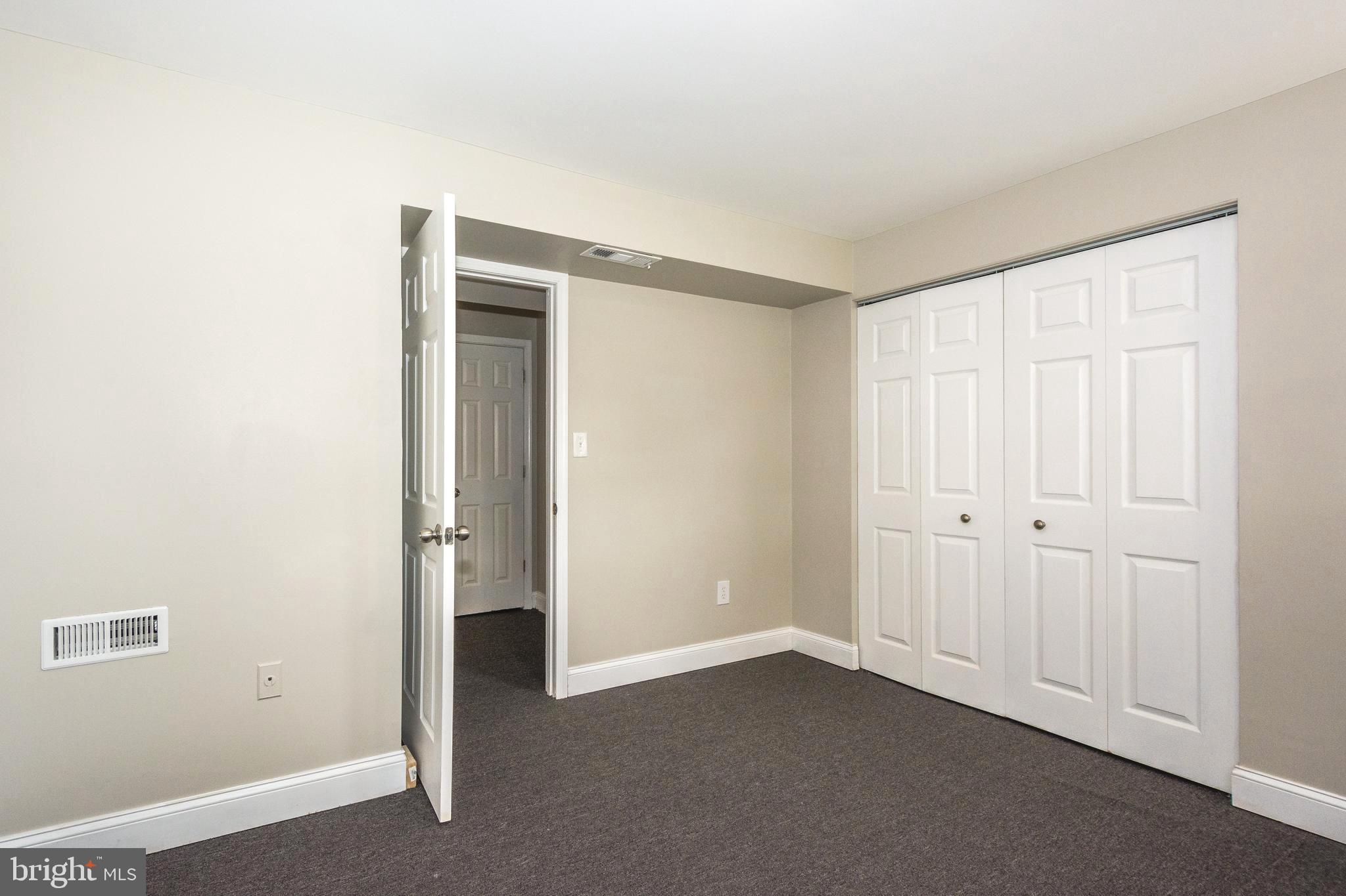 6105 Shady Spring Avenue Rosedale, MD 21237 - Photo 22 of 31