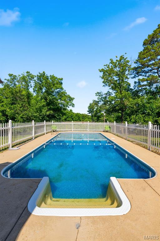 2655 Ridge Drive High Ridge, MO 63049 - Photo 35 of 39