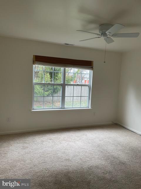 28 Palmer Square Beverly, NJ 08010 - Photo 8 of 12 an empty room with a window