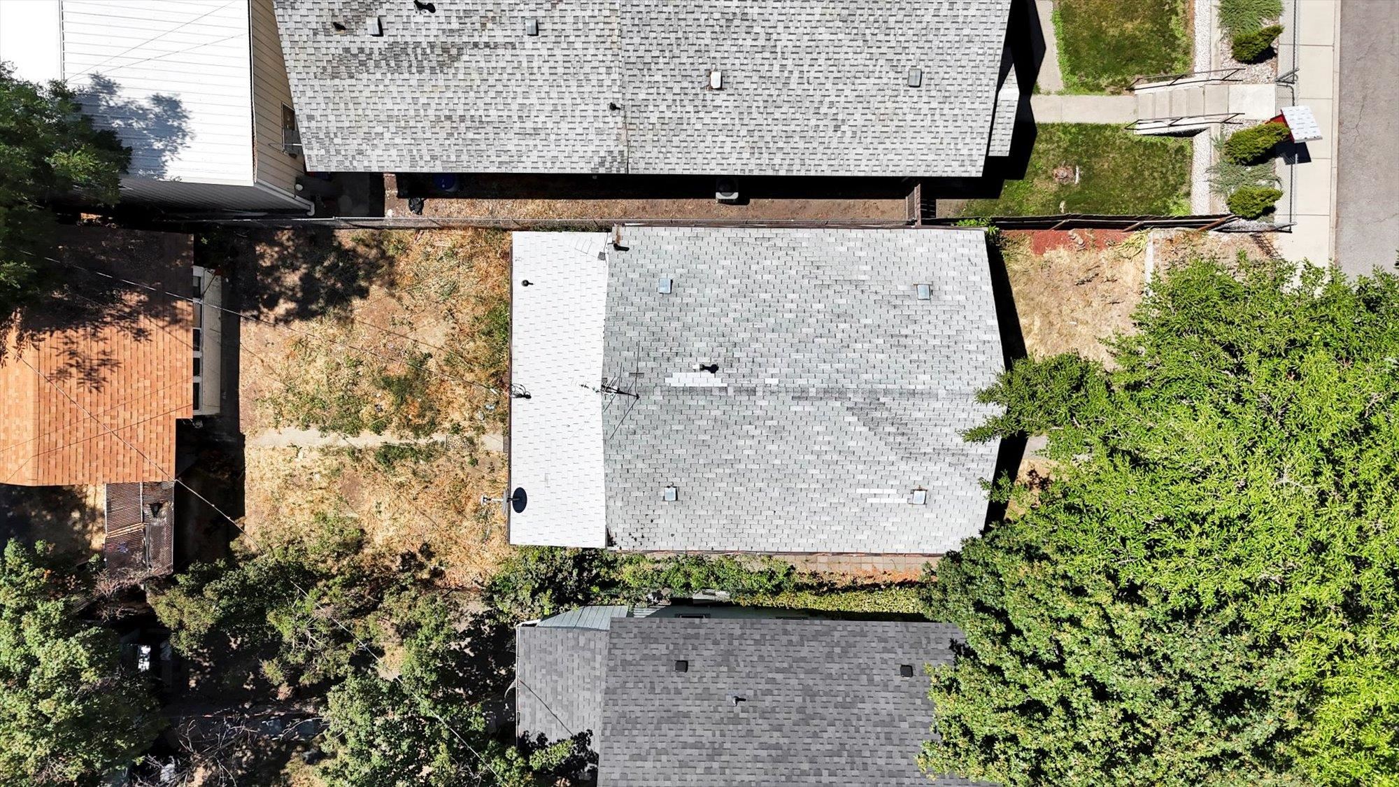 726 East Rockwell Avenue Spokane, WA 99207 - Photo 27 of 41