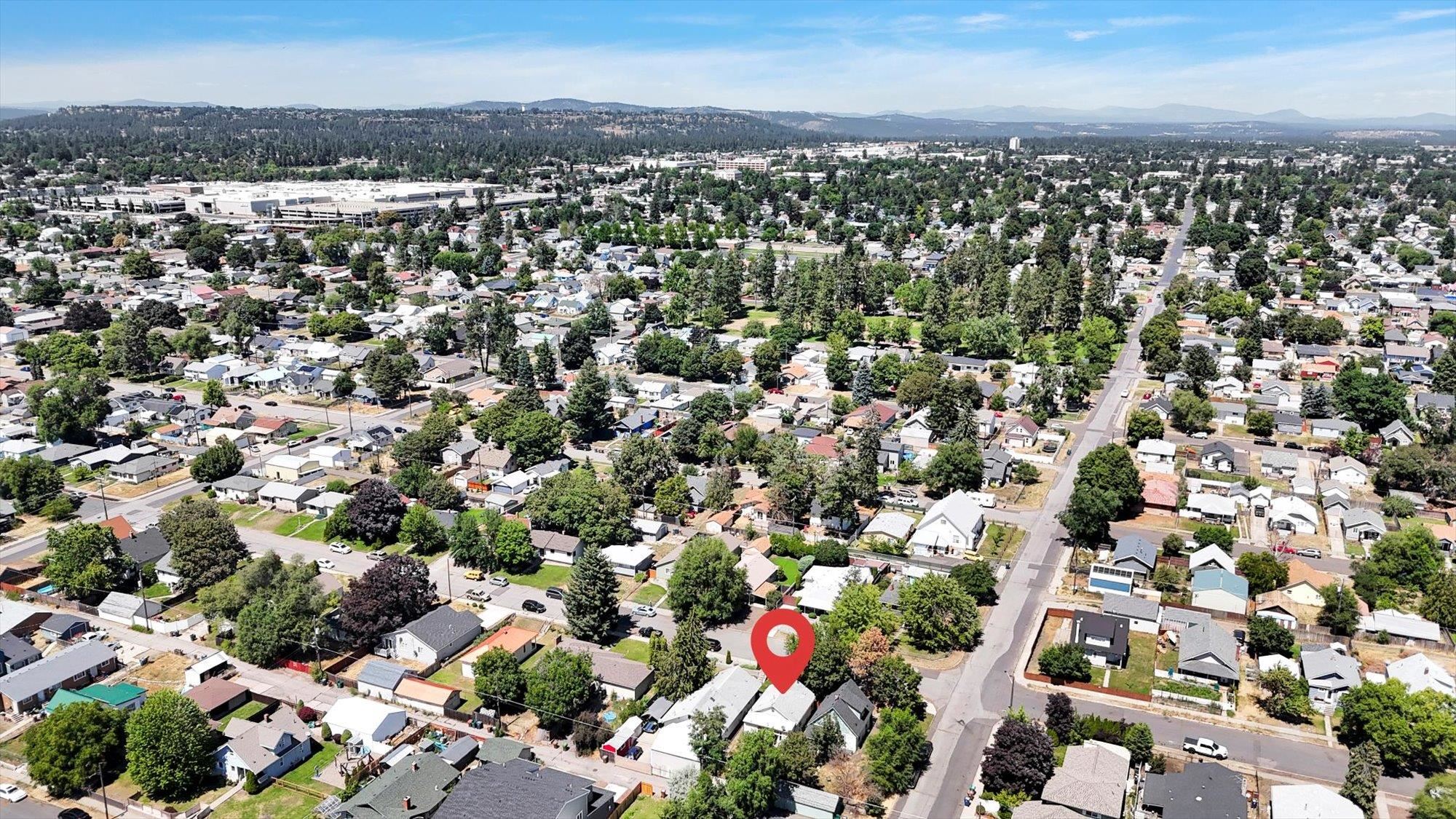 726 East Rockwell Avenue Spokane, WA 99207 - Photo 34 of 41